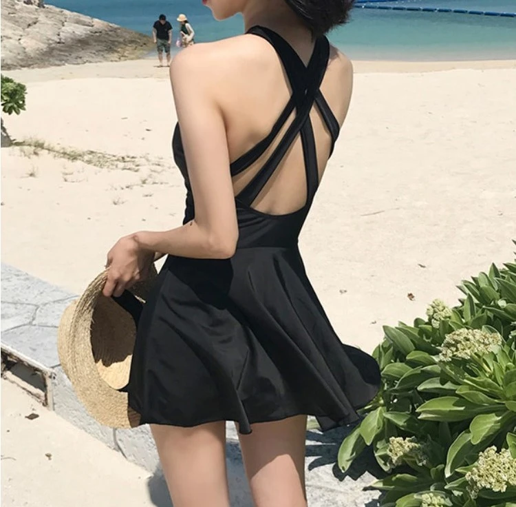 後交叉連身泳衣