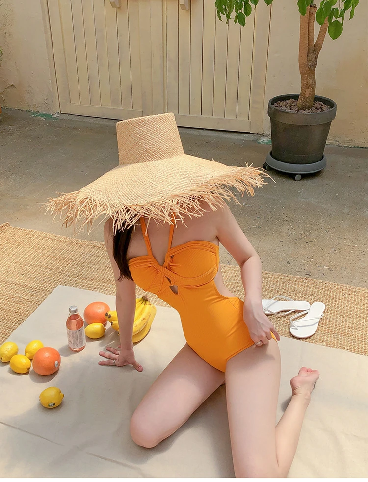 黃色細直條連身泳衣