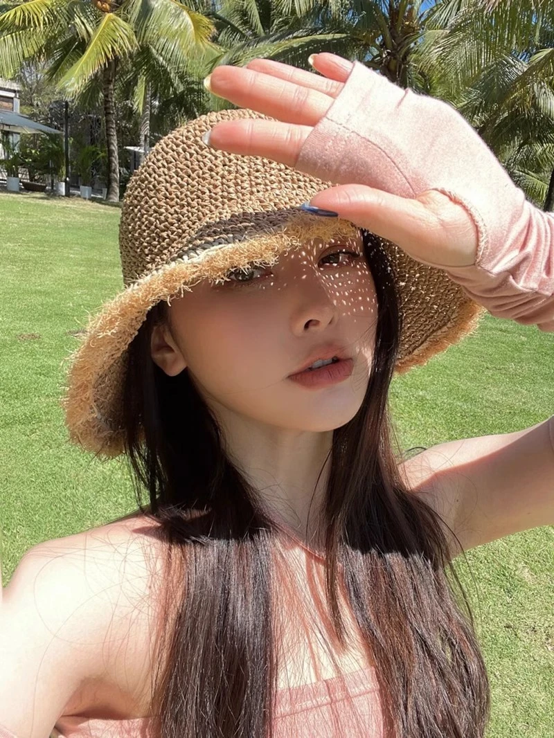 卡其毛邊編織草帽