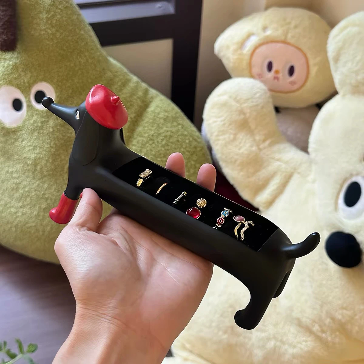 預購-臘腸狗飾品展示收納架