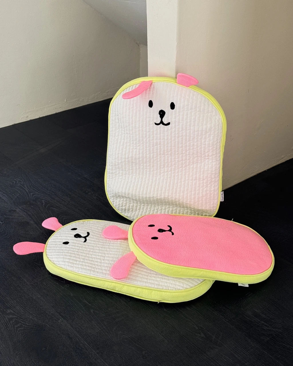 【Taaffe】Hug Me Coolme Mat Buggy Large- Pink/Yellow
