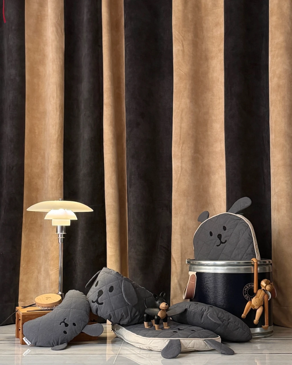 【Taaffe】Hug Me Mat Buggy Large Classic-木炭色