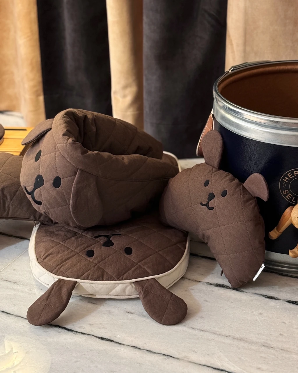 Taaffe】Hug Me Buggy Guard Classic-棕色FLUFFY BOSS 寵物精品