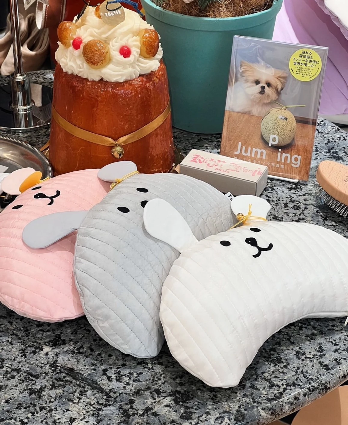 【Taaffe】Hug Me Quilted Rayon Buggy Pillow｜人造絲涼感半月枕