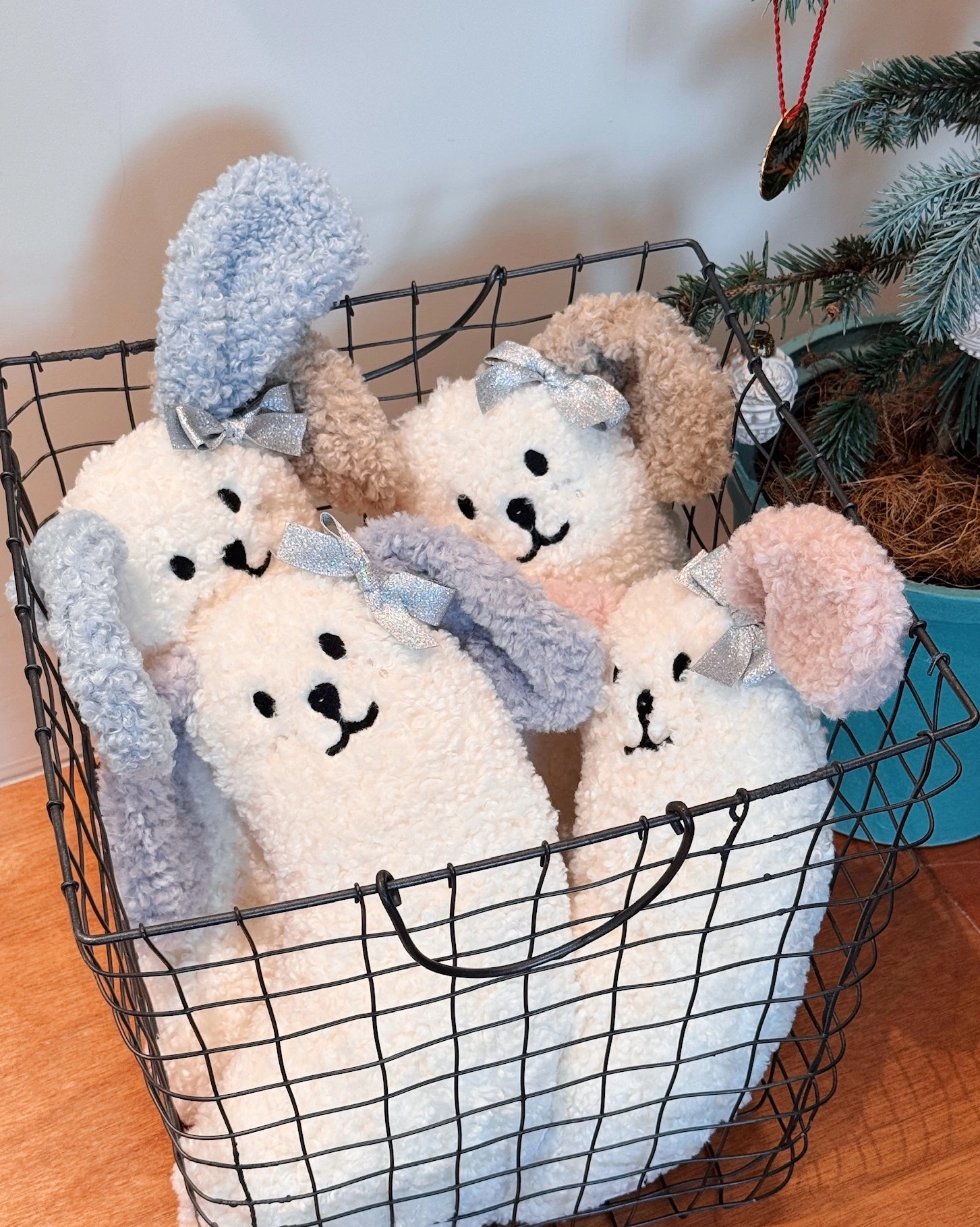 【Taaffe】Hug My Bunny Pillow｜毛絨系列｜兔兔豌豆枕