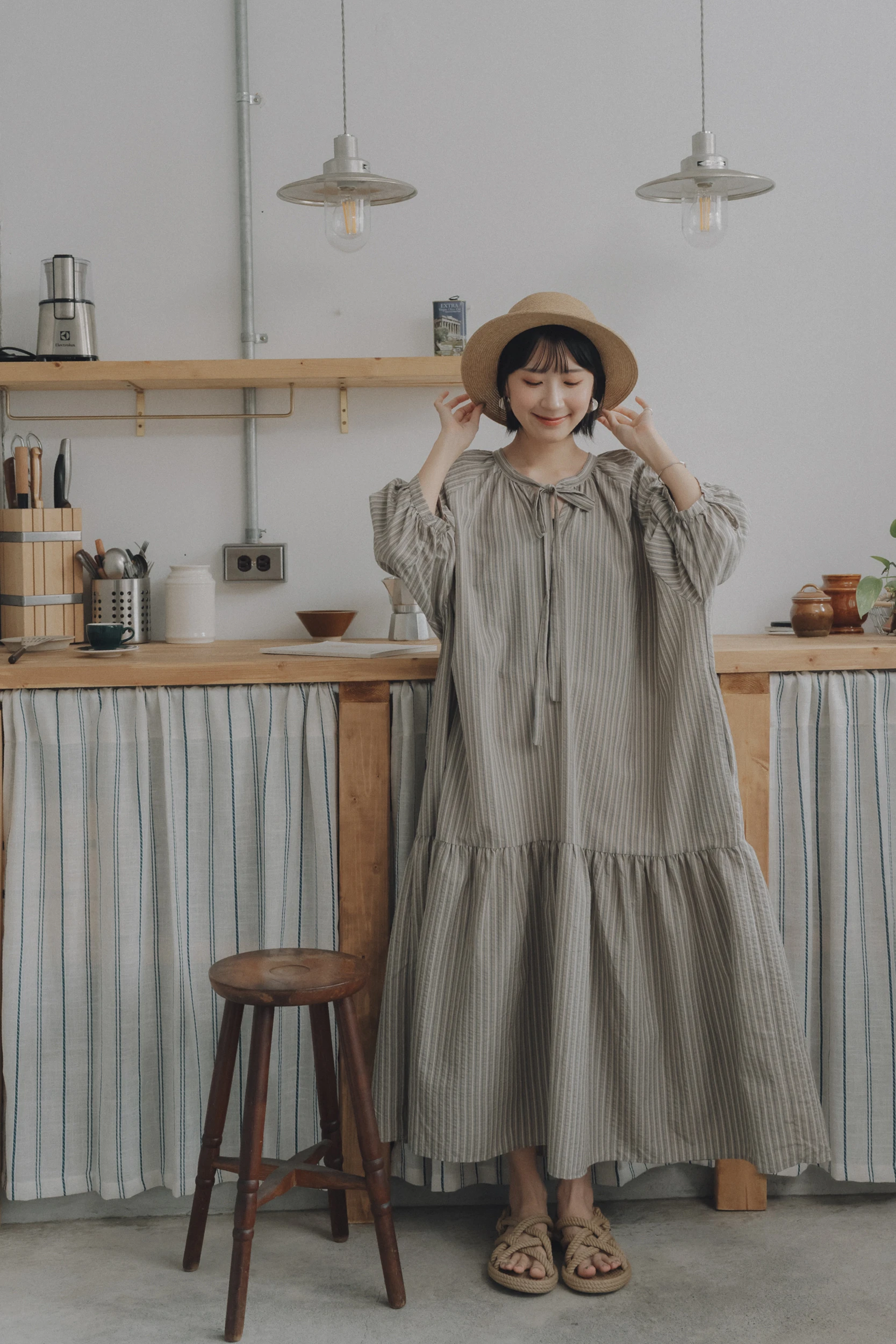 6MA18-女の子らしい！日系微澎袖自在感直條綁帶洋裝 / 2 colors.