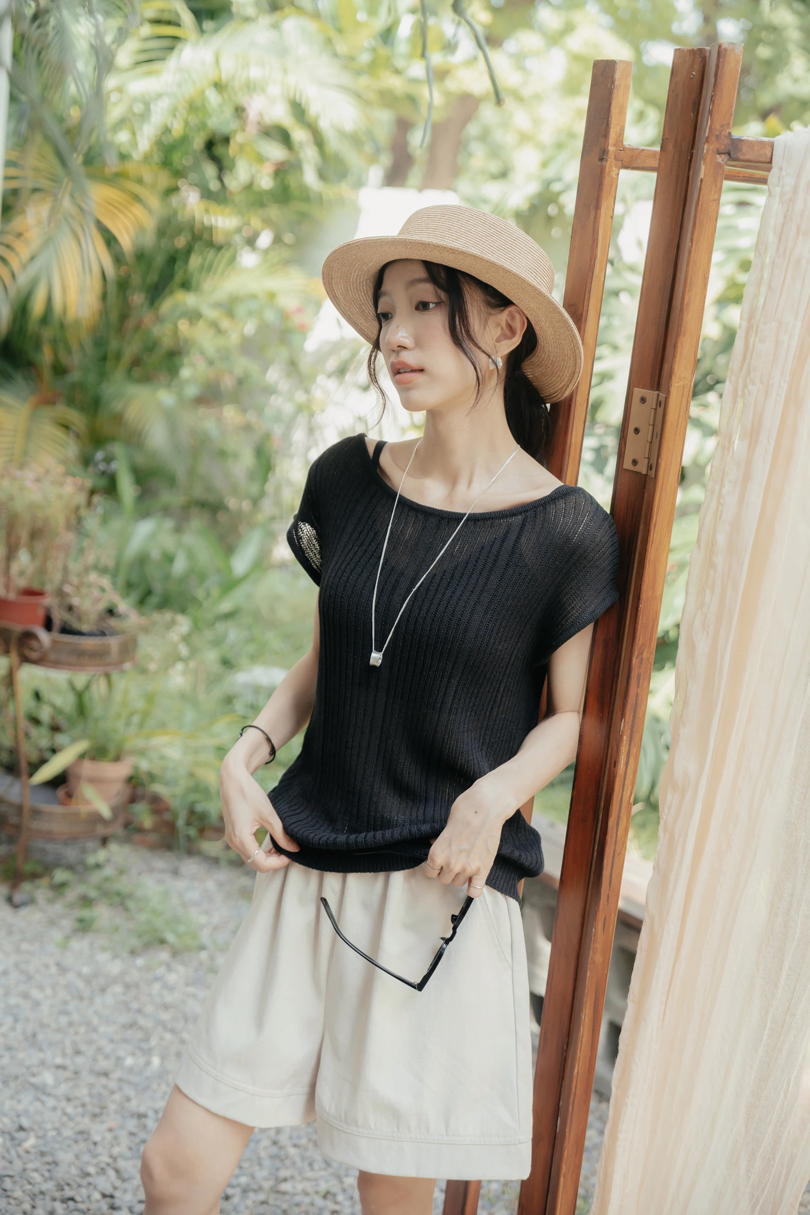 6JN08-Elegant & Classy！知性優雅女人味坑條輕薄針織衫 / 3 colors.