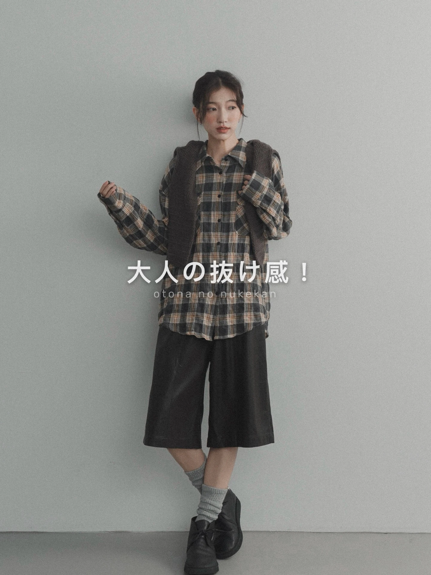 6ST20-大人の抜け感！otona no nukekan｜極簡率性感皮革口袋五分鬆緊寬褲 / 2 colors.