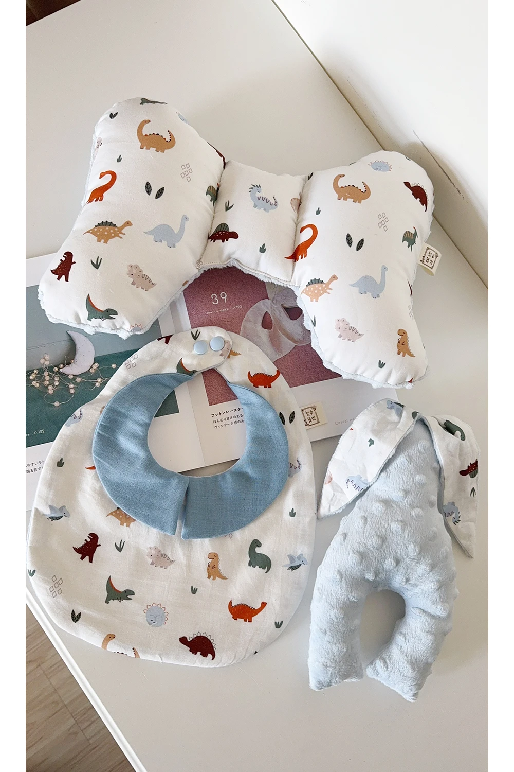 遠古恐龍侏羅紀 Jurassic Baby Parade  baby shwer gifts