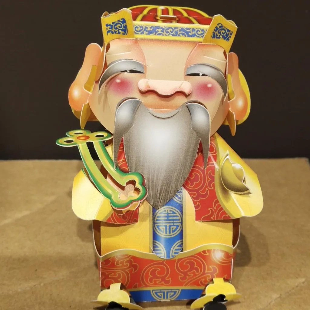 土地公公仔  紙箱王  精緻紙雕藝術立體公仔