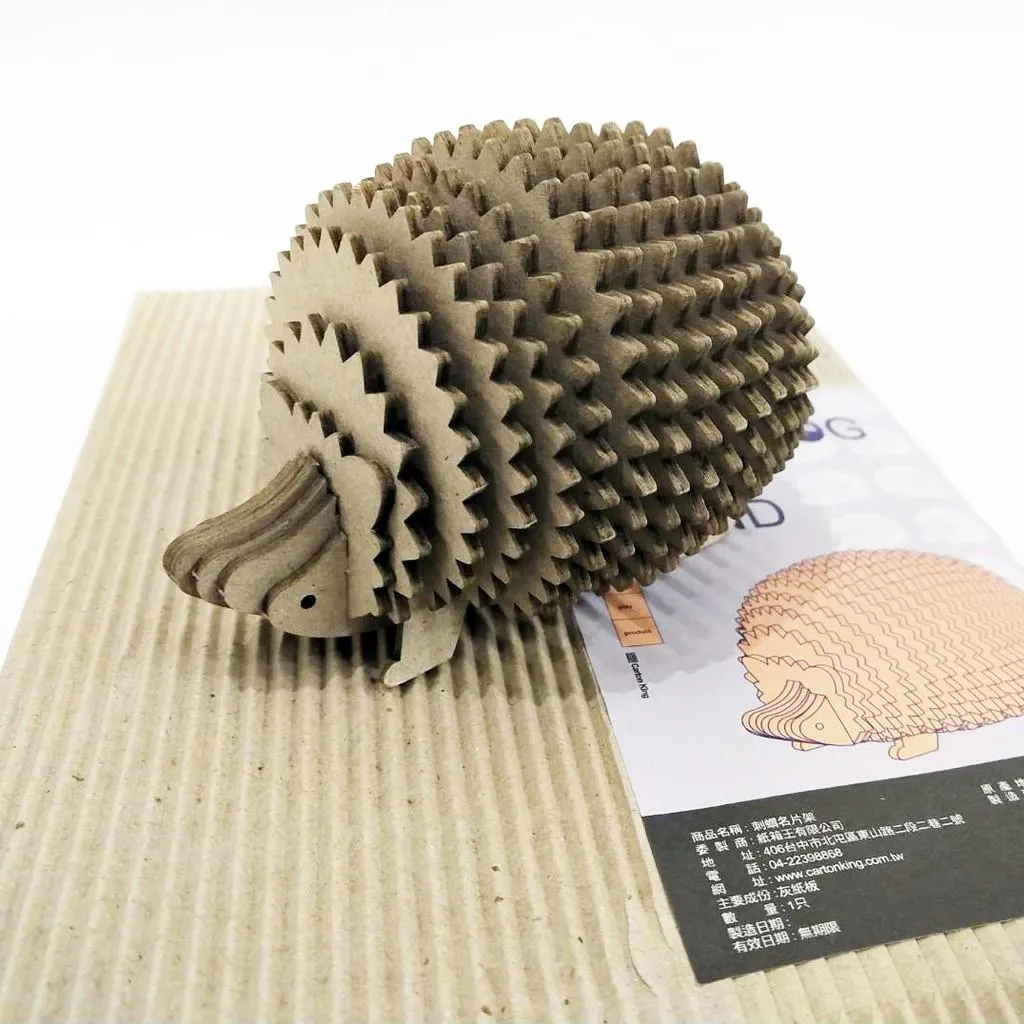 【紙箱王】DIY刺蝟名片架 辦公桌小物 紓壓小物 名片架 動物名片架 造型名片架