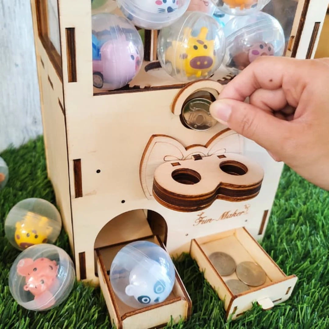 9+ DIY禮盒｜Cute木製投幣扭蛋機
