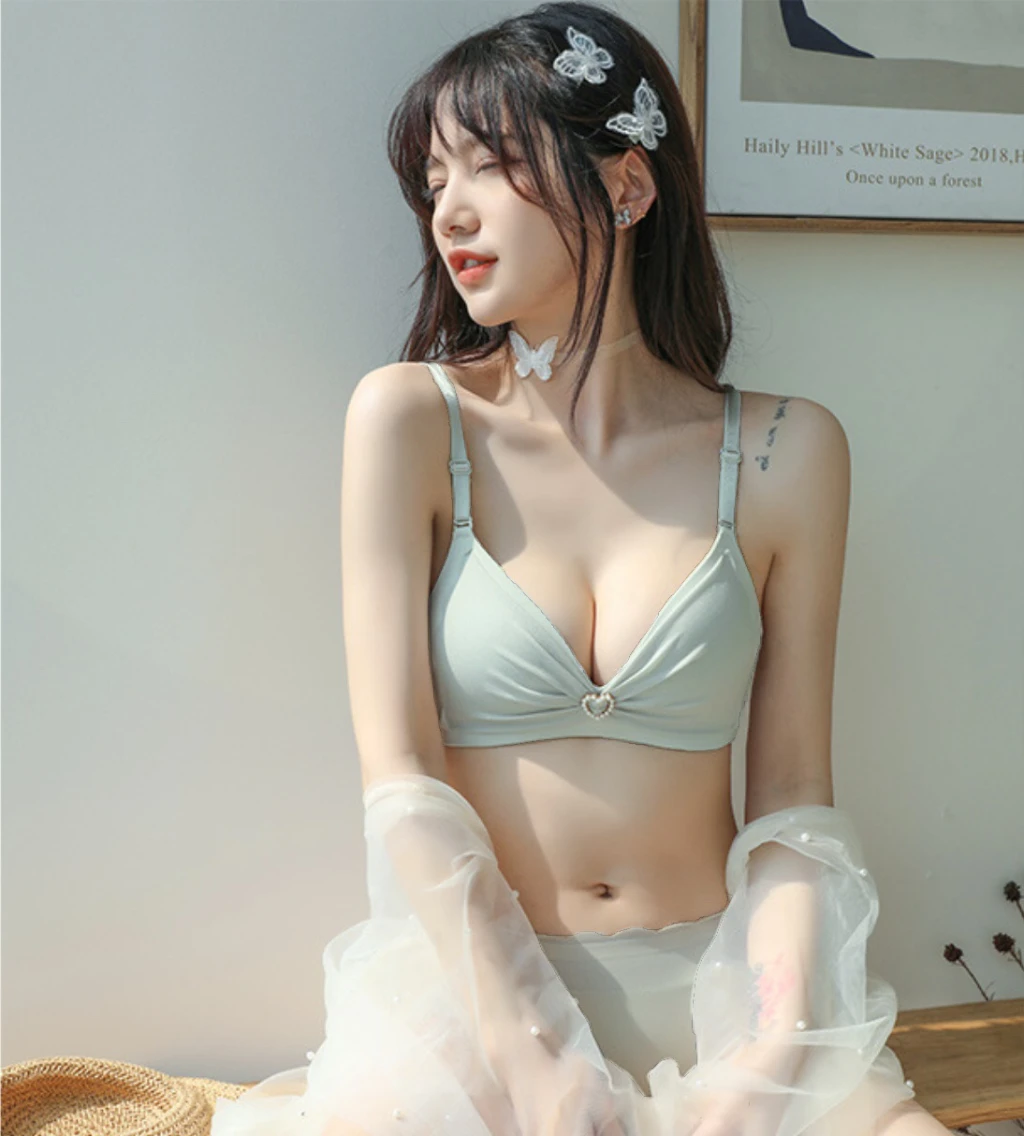 日式心型超舒適無痕無鋼圈內衣(淺綠)