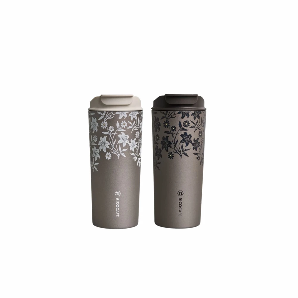 【RICOCAFE x 靜綻花序】Ti日日杯 600ml 提把純鈦保溫杯