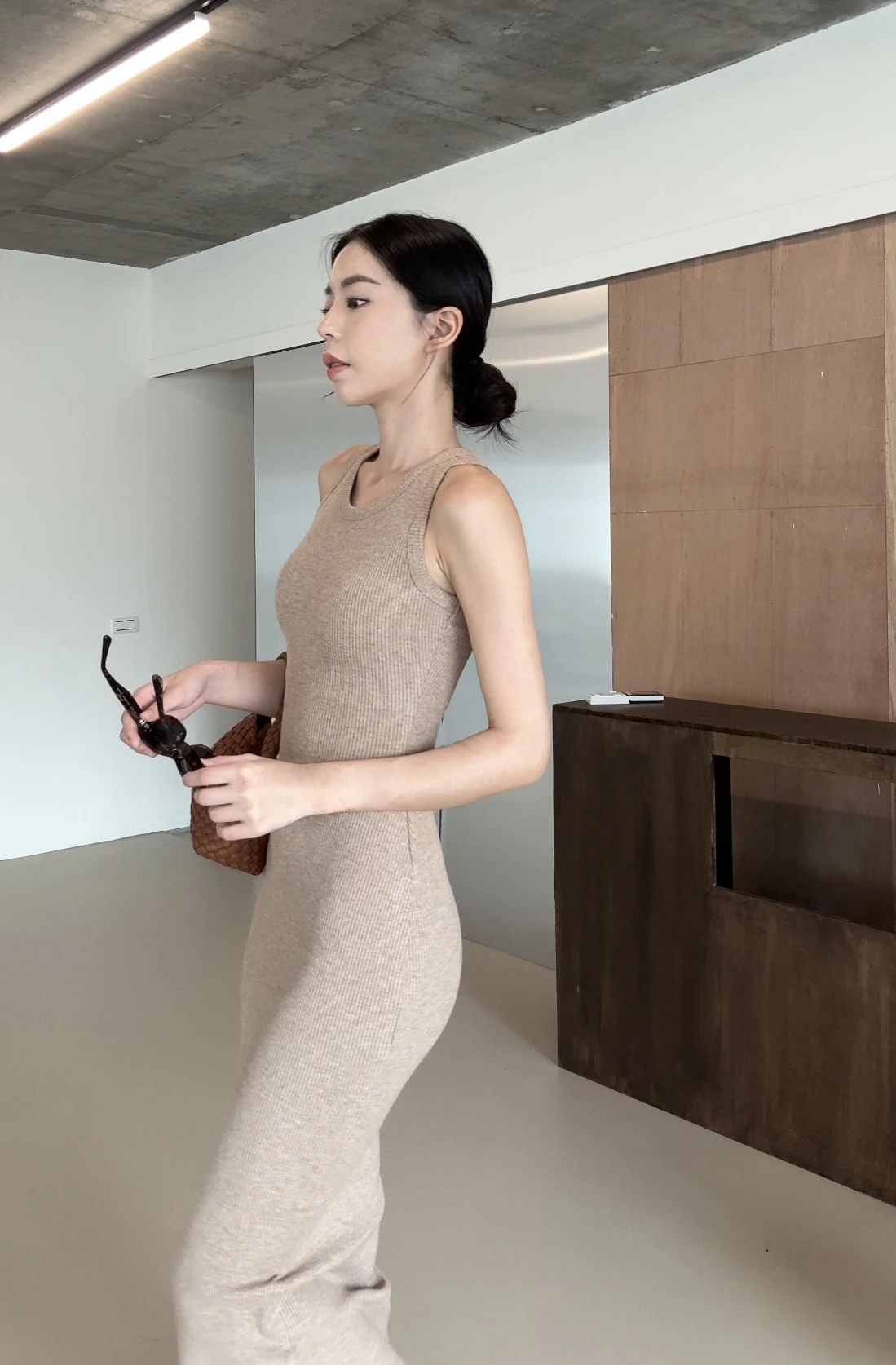 歐美好身材挖背連身裙