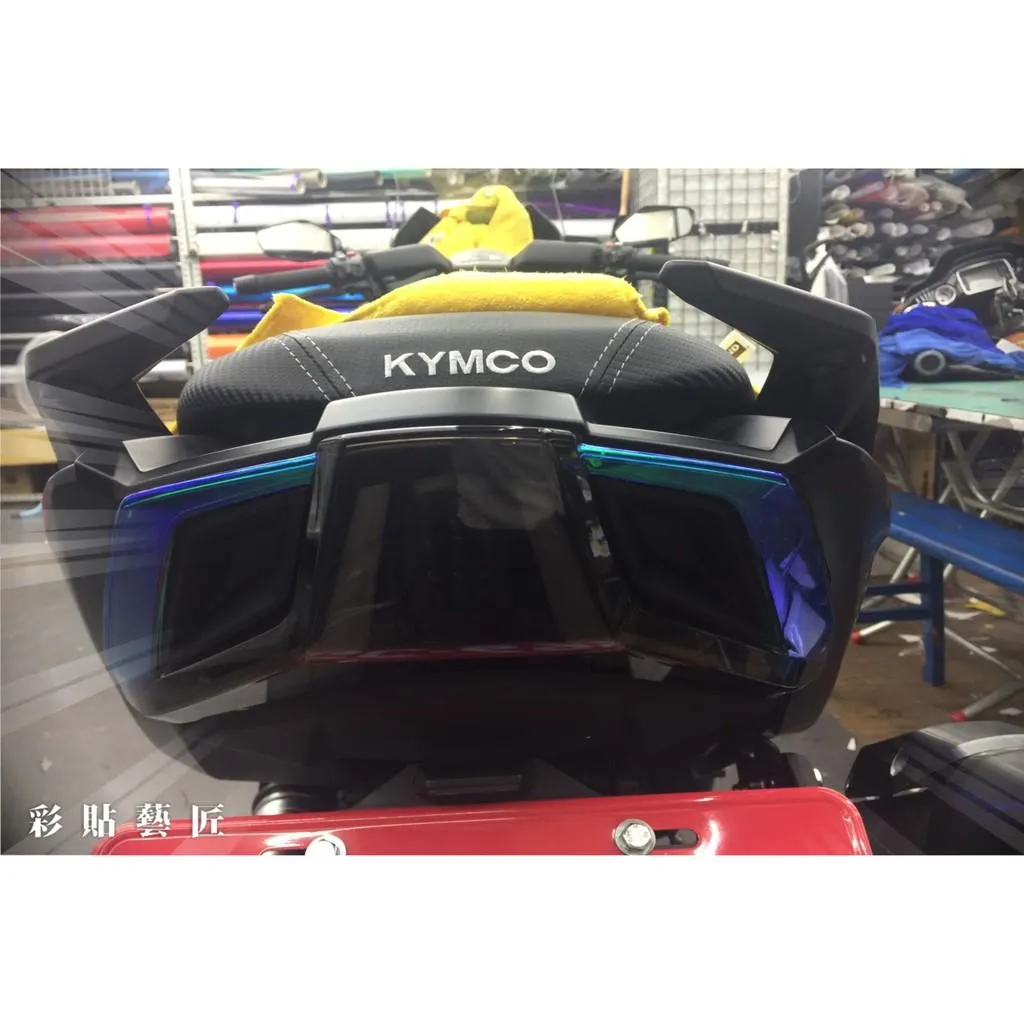 彩貼藝匠 AK550 一代 後方向燈 保護膜（一對）OMS歐馬斯｜3M品牌 TPU犀牛皮自體修復膜 防刮 抗UV 保護膜