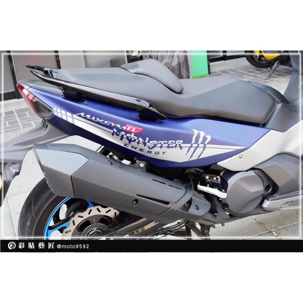 彩貼藝匠 TL 500／TL 508（通用）後車殼拉線 A004（一對）3M反光貼紙 ORACAL螢光貼 拉線設計 裝飾