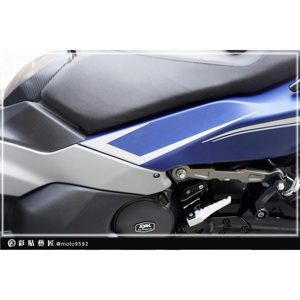 彩貼藝匠 TL 500/TL 508(通用)後車殼拉線 A012(一對)3M反光貼紙 ORACAL螢光貼 拉線設計 裝飾