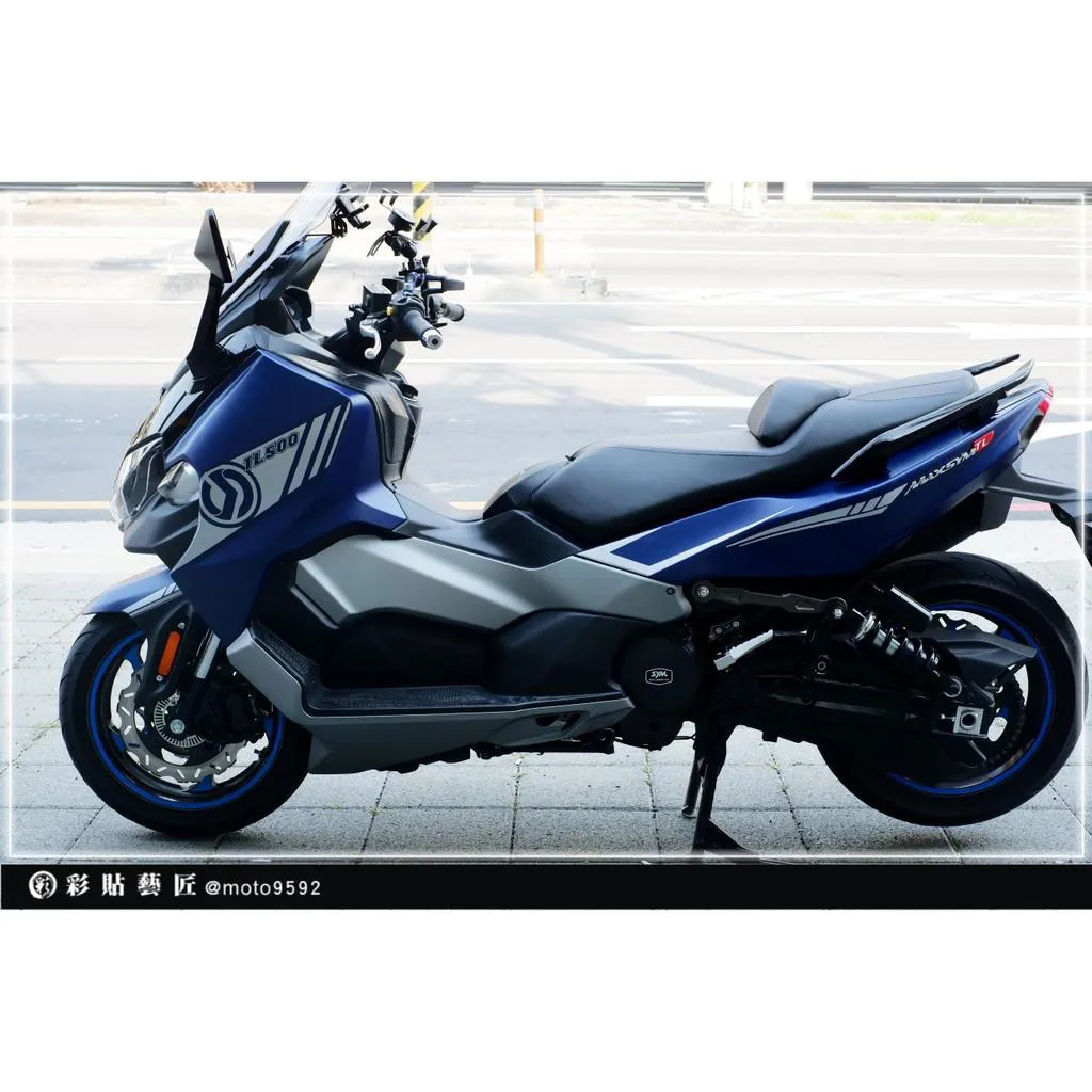 彩貼藝匠 TL 500／TL 508 全車拉線 F003 3M反光貼紙 ORACAL螢光貼 拉線設計 裝飾 機車貼紙