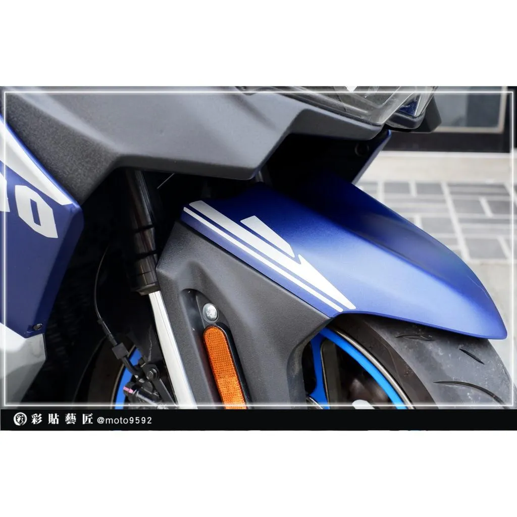 彩貼藝匠 TL 500/TL 508(通用)前土除拉線 A026(一對)3M反光貼紙 ORACAL螢光貼 拉線設計 裝飾