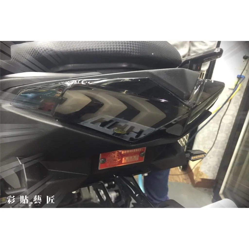 彩貼藝匠 FORCE 一代 155 尾燈 保護膜 OMS歐馬斯｜3M品牌 TPU犀牛皮自體修復膜 防刮 抗UV 保護膜
