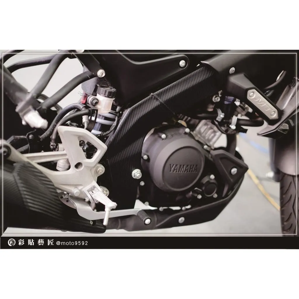 彩貼藝匠 2019 MT-15 車架貼（一對）卡夢 仿真鍛造碳纖維 車膜 貼紙 防刮 遮傷 機車貼紙