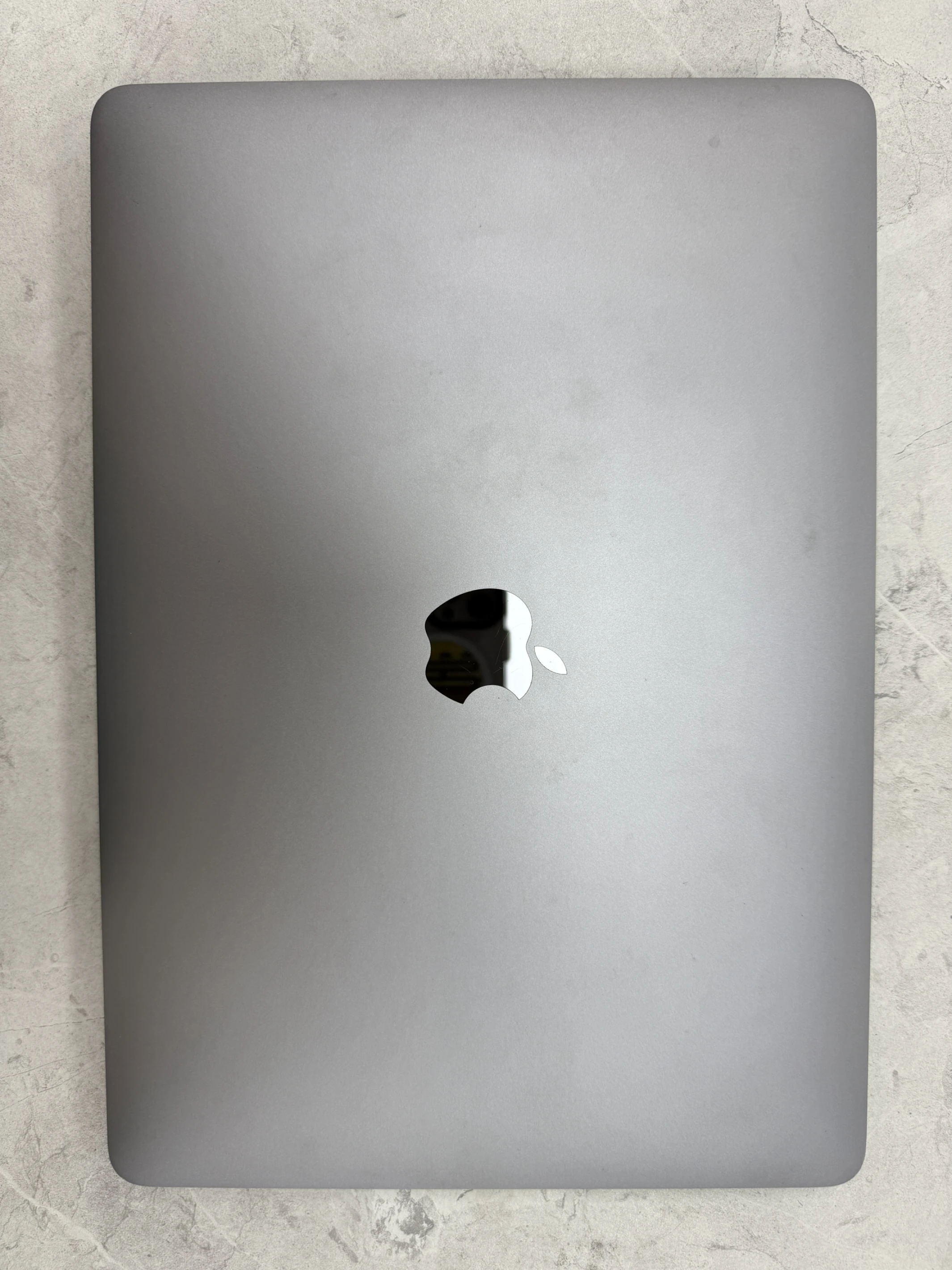 #69 Macbook Pro A1708 16G+256GB 灰色