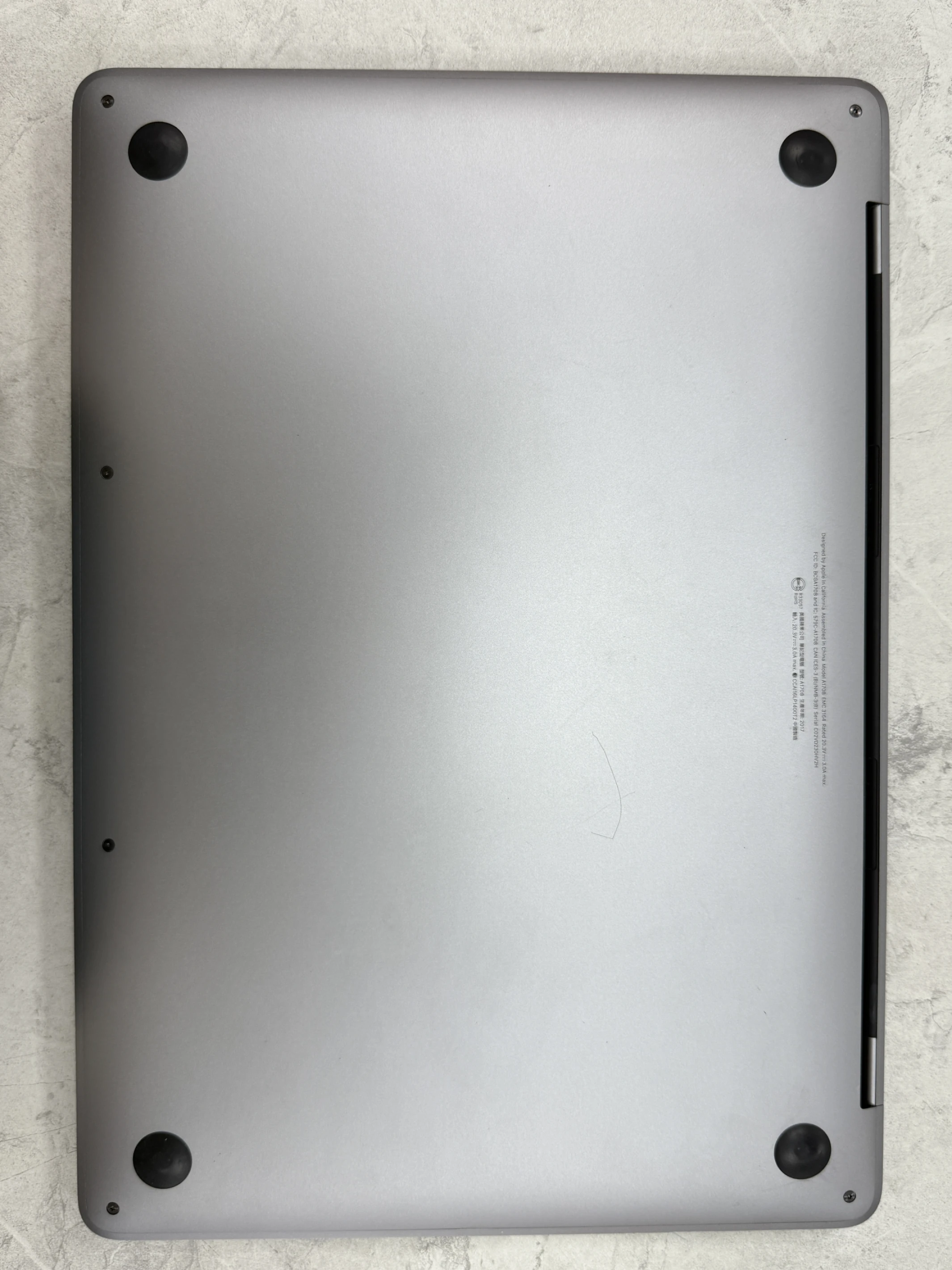 #69 Macbook Pro A1708 16G+256GB 灰色