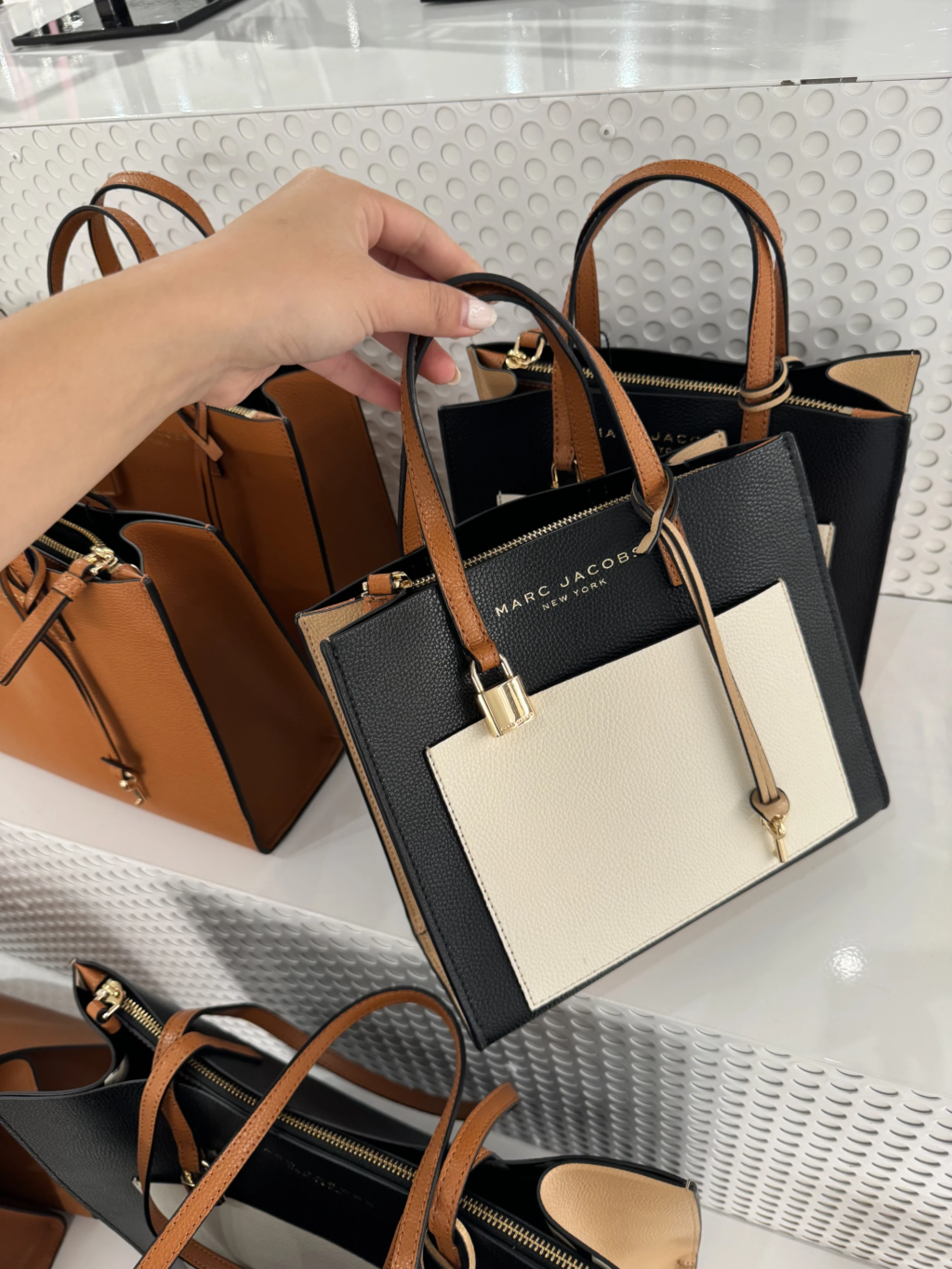 Marc jacobs 鎖頭包