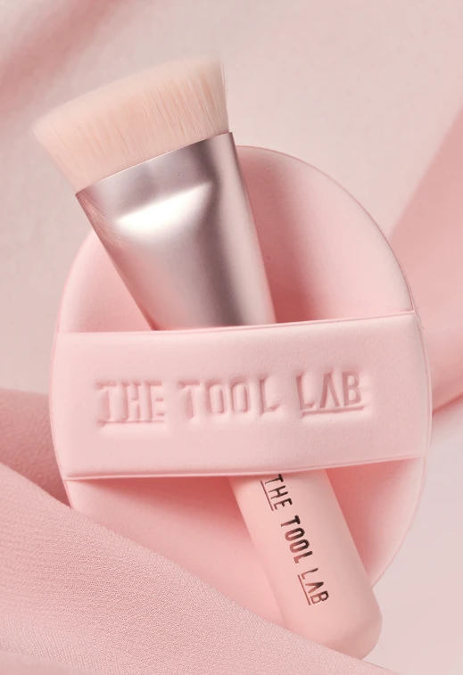 THE TOOL LAB｜櫻花限定版光澤粉撲刷具組