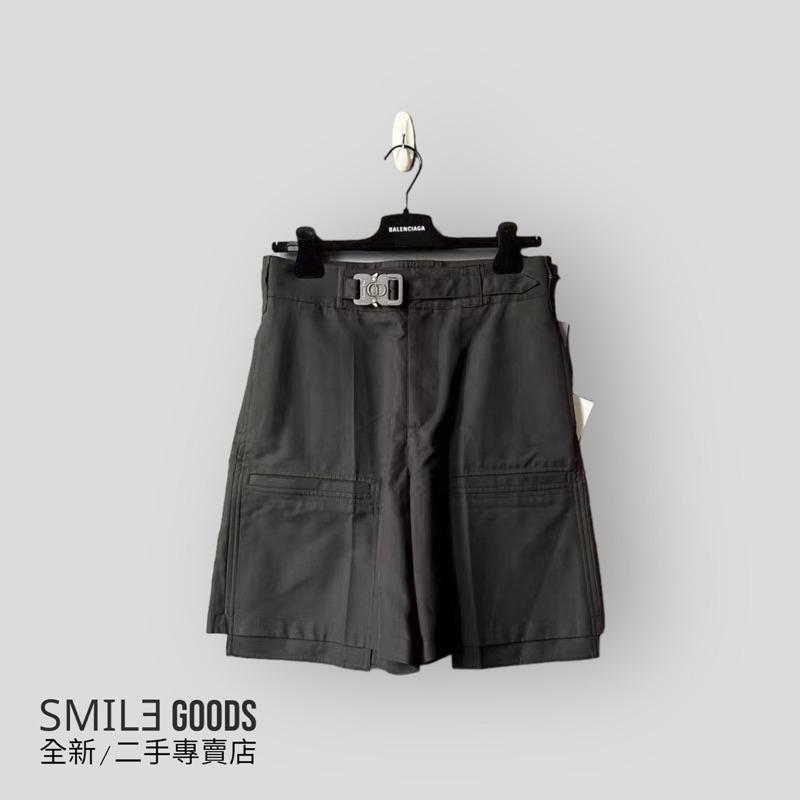 [SMILE] Dior 機能扣短褲
