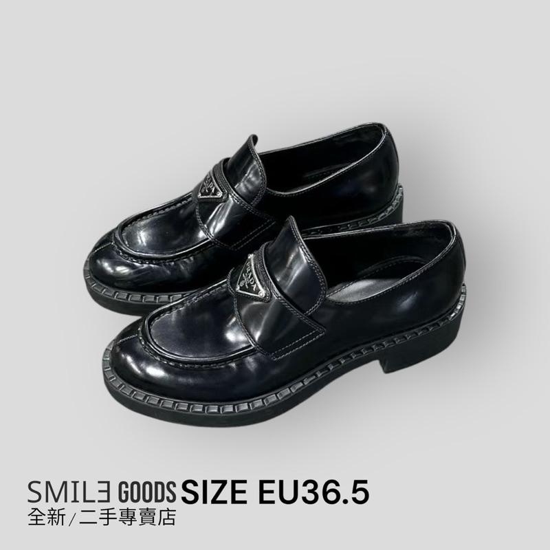 [SMILE] PRADA 三角標樂福鞋