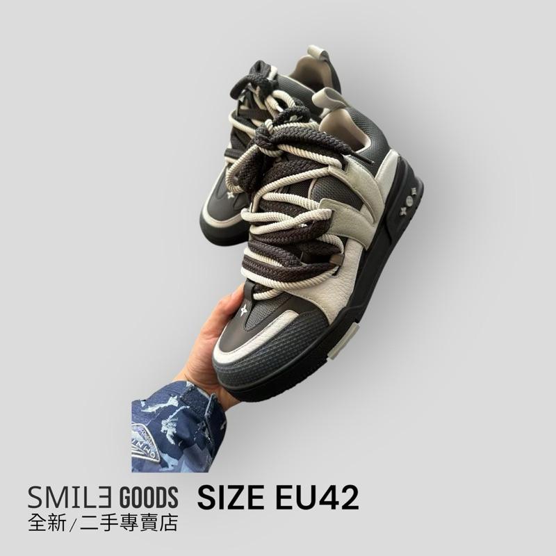 [SMILE] Lv skate黑灰板鞋