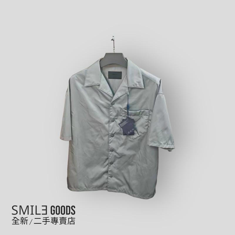 [SMILE] Prada 口袋金屬三角標短袖襯衫