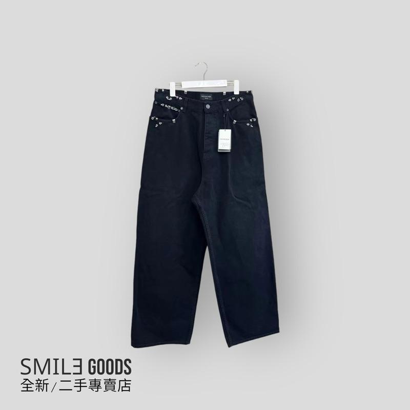 [SMILE] BALENCIAGA 黑色金屬穿孔滿logo牛仔褲
