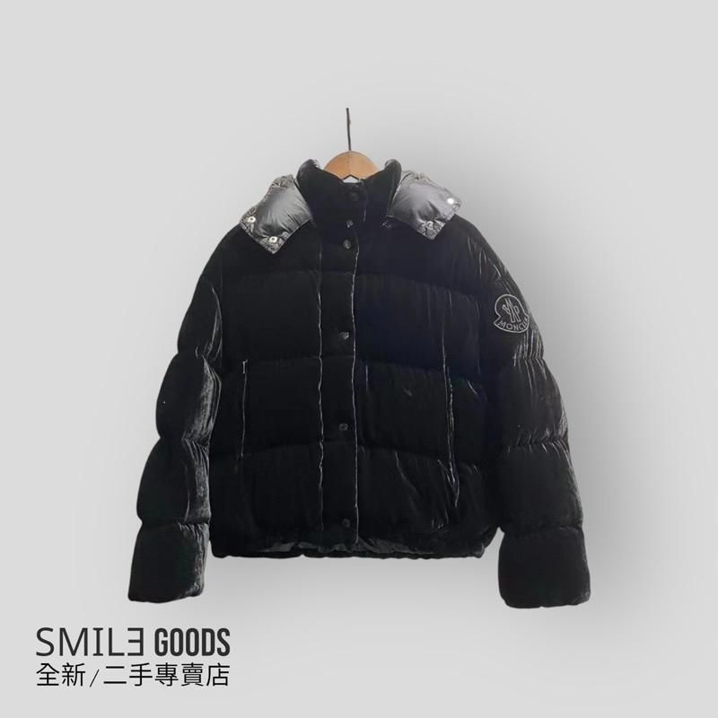 [SMILE] Moncler黑色絲絨羽絨服