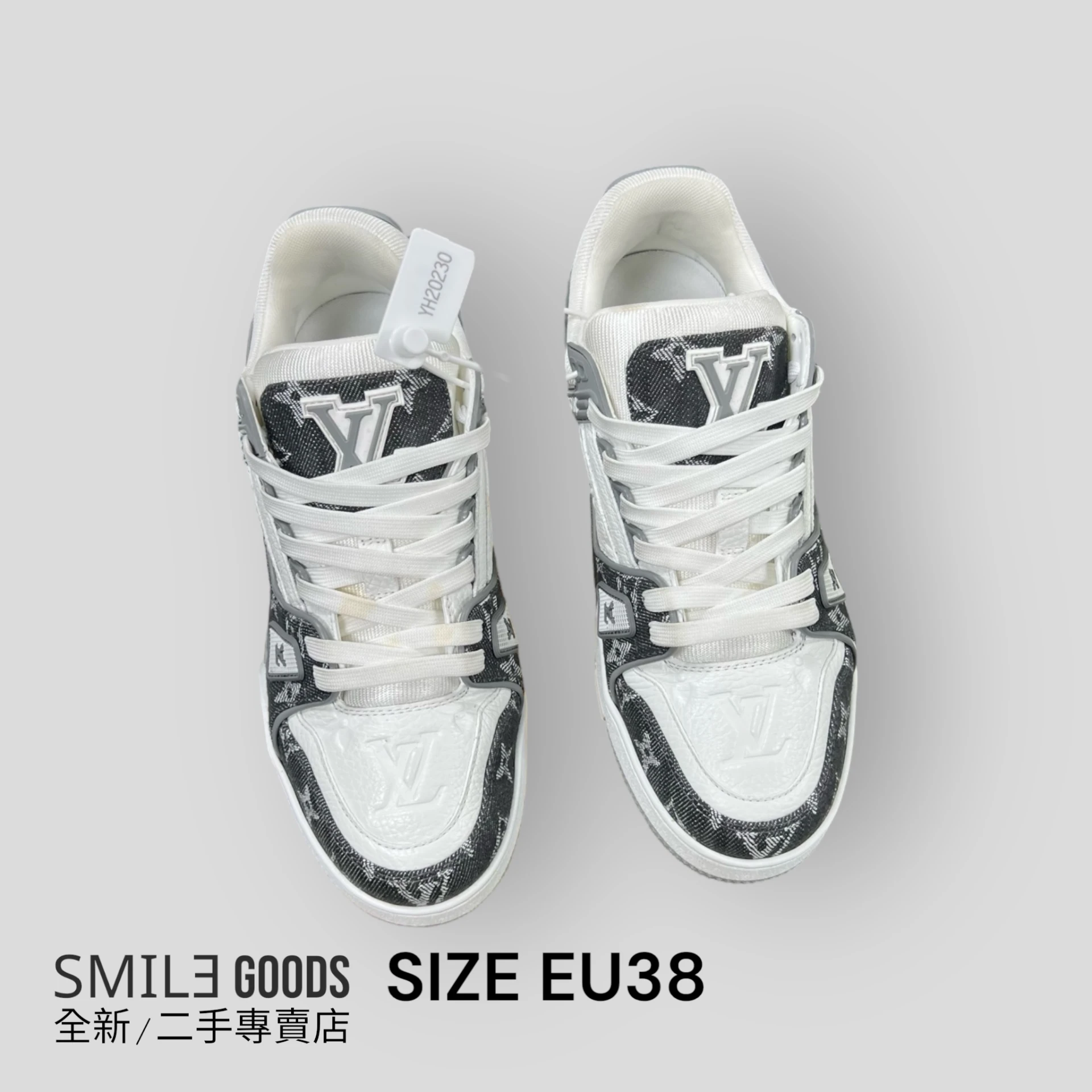 ［SMILE]Louis Vuitton TRAINER 灰牛仔