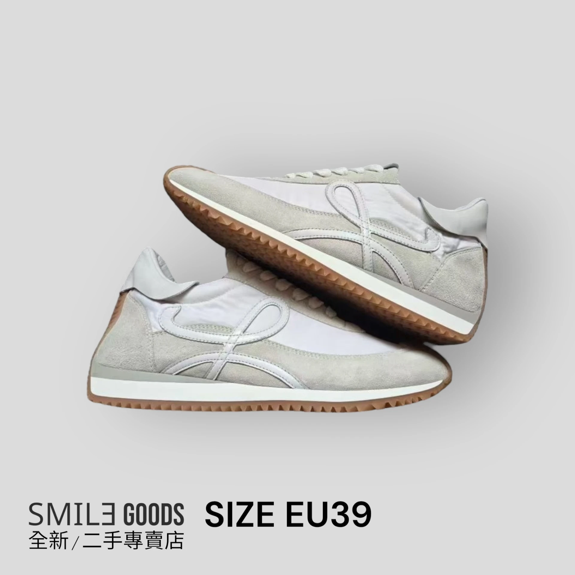 ［SMILE] LOEWE FLOW RUNNER 白