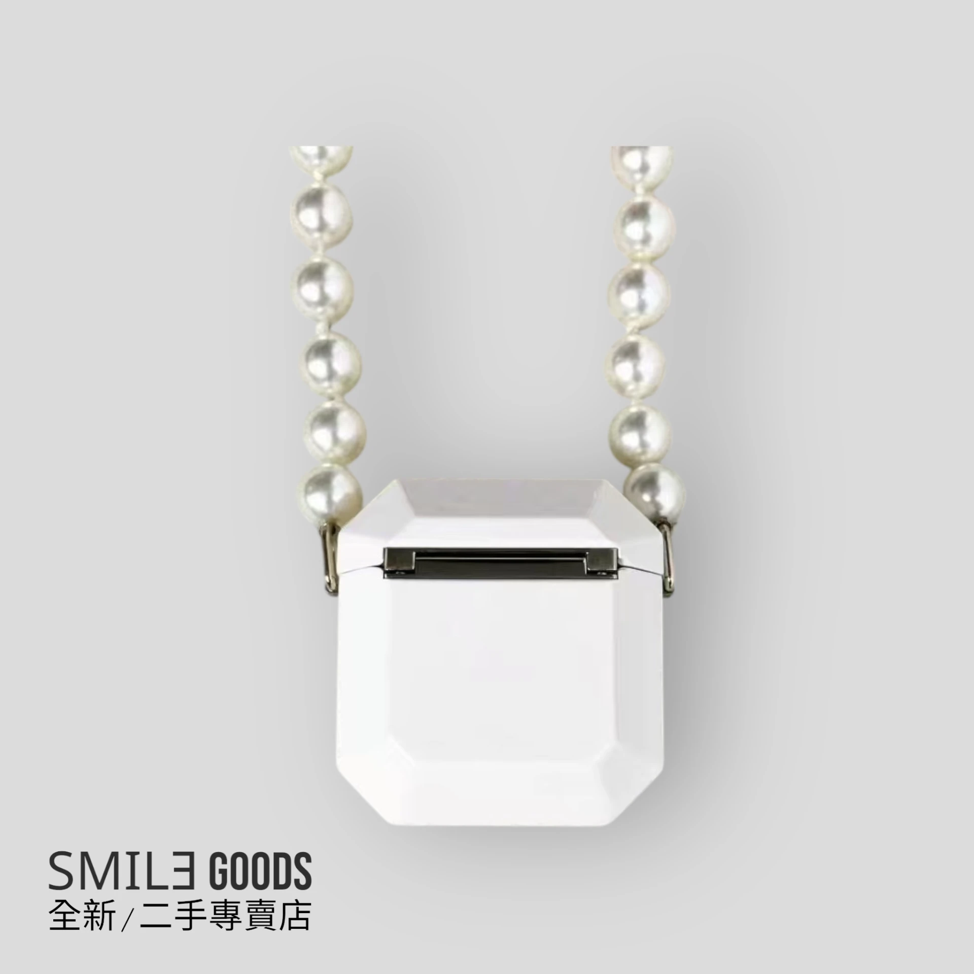 ［SMILE]Chanel 羊皮雙C珍珠碎鑽石AirPods 單肩耳機包