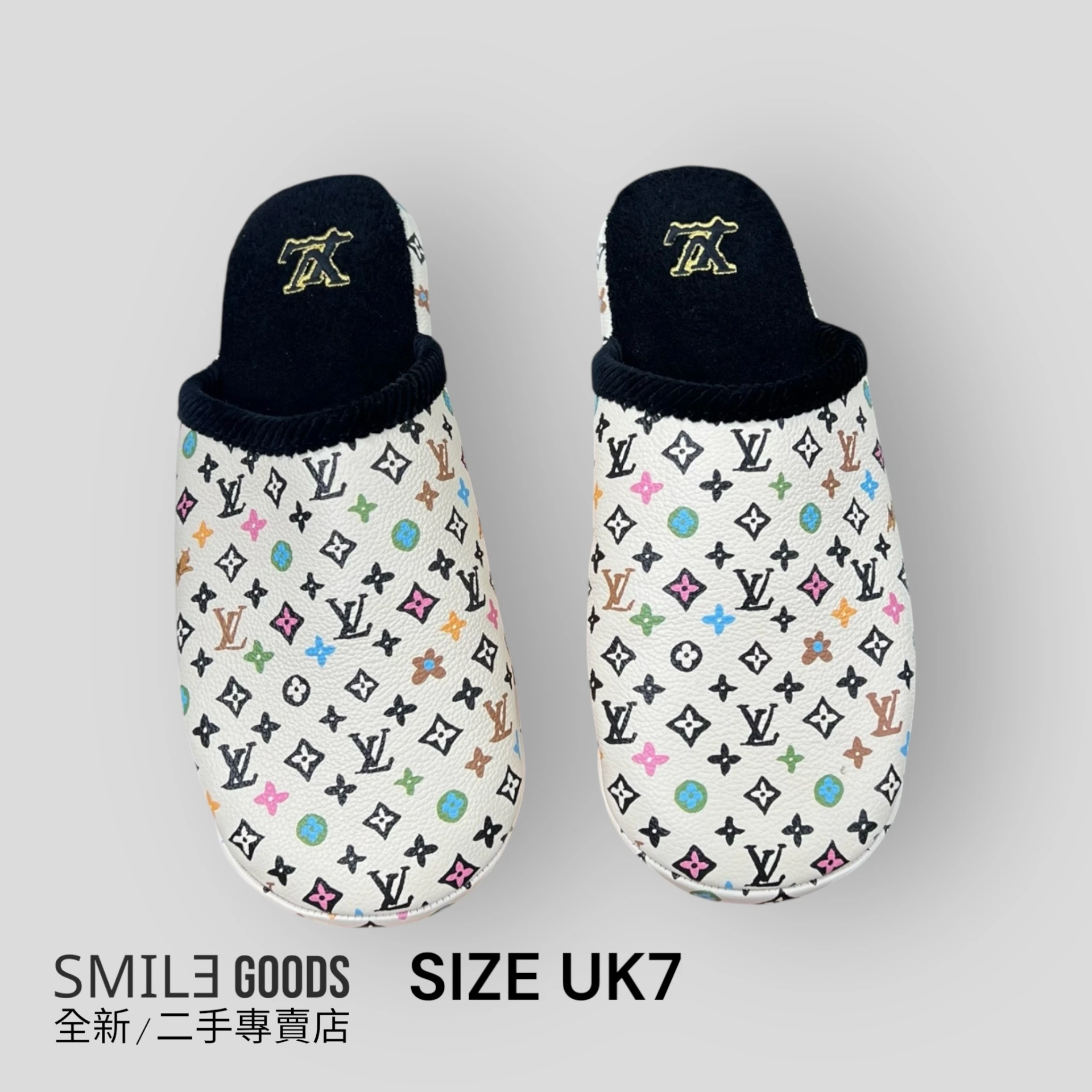 ［SMILE] LOUIS VUITTON Palace Tyler 米白拖鞋