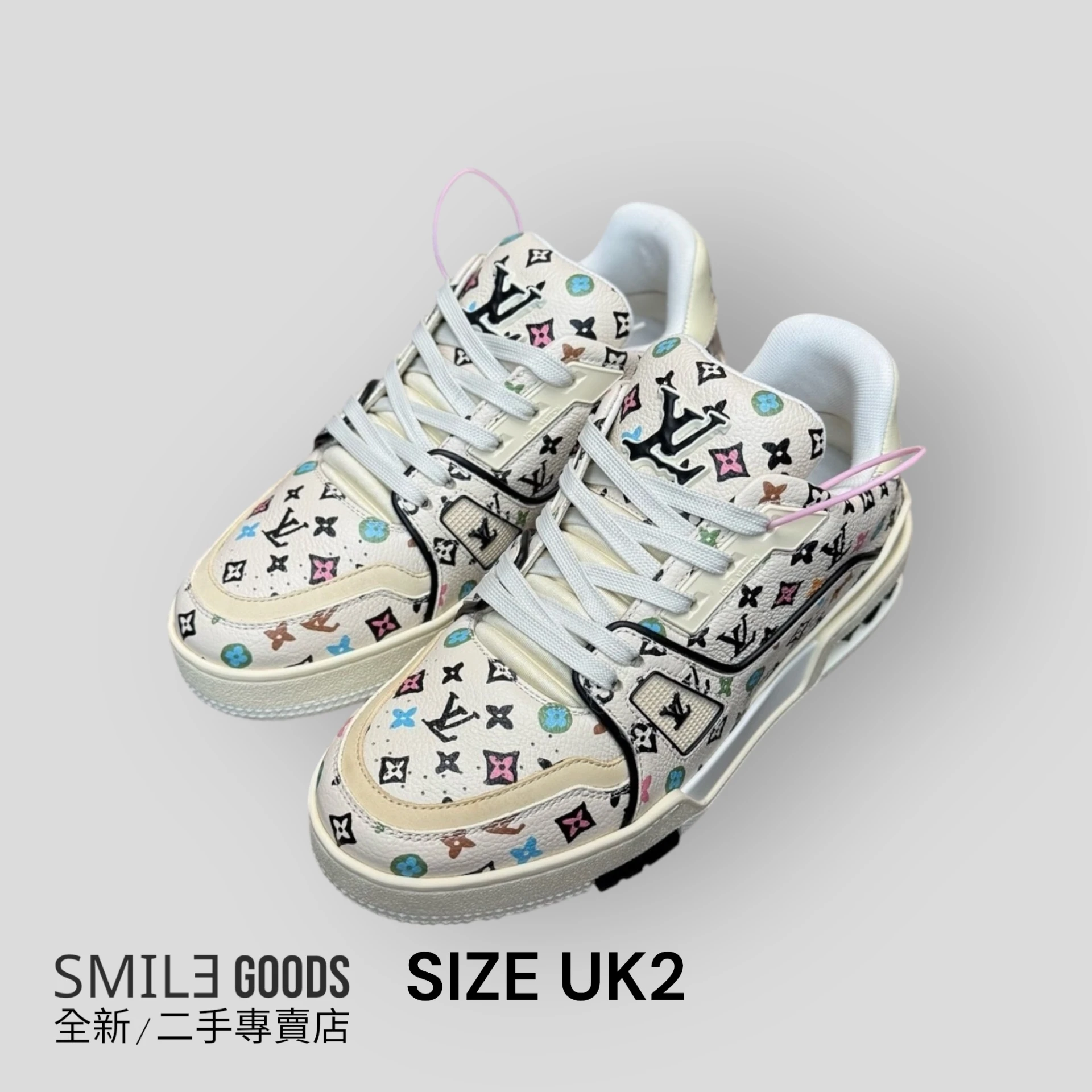 ［SMILE] Louis Vuitton LV Trainer 聯名 Tyler 米色滿logo塗鴉老花