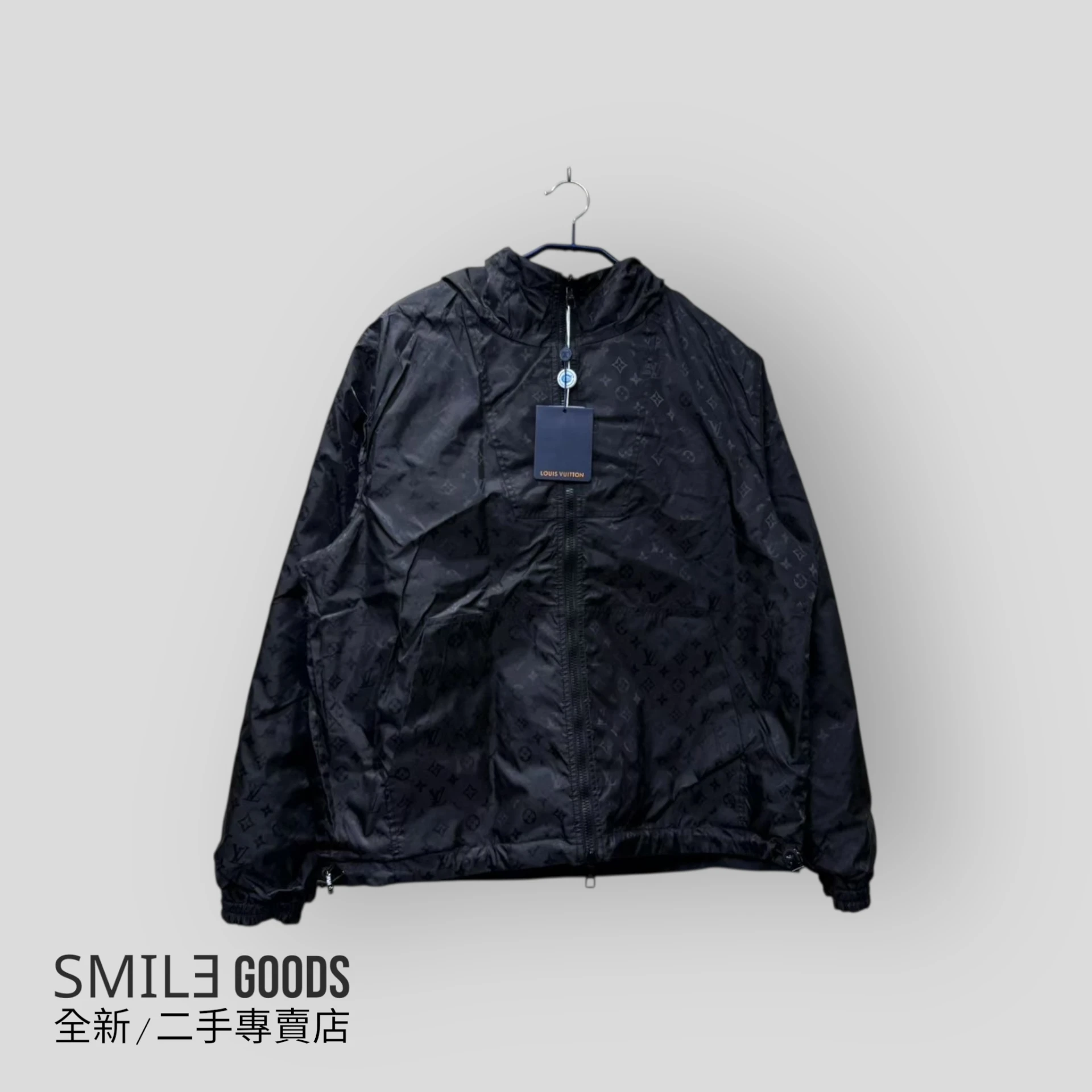 [SMILE]LOUIS VUITTON LV 黑色滿logo雙面穿衝鋒衣