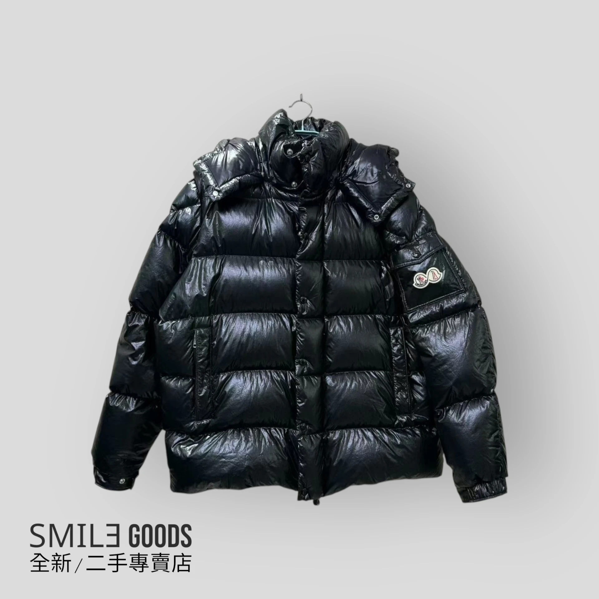 ［SMILE]MONCLER 70週年 MAYA 新款黑色羽絨外套