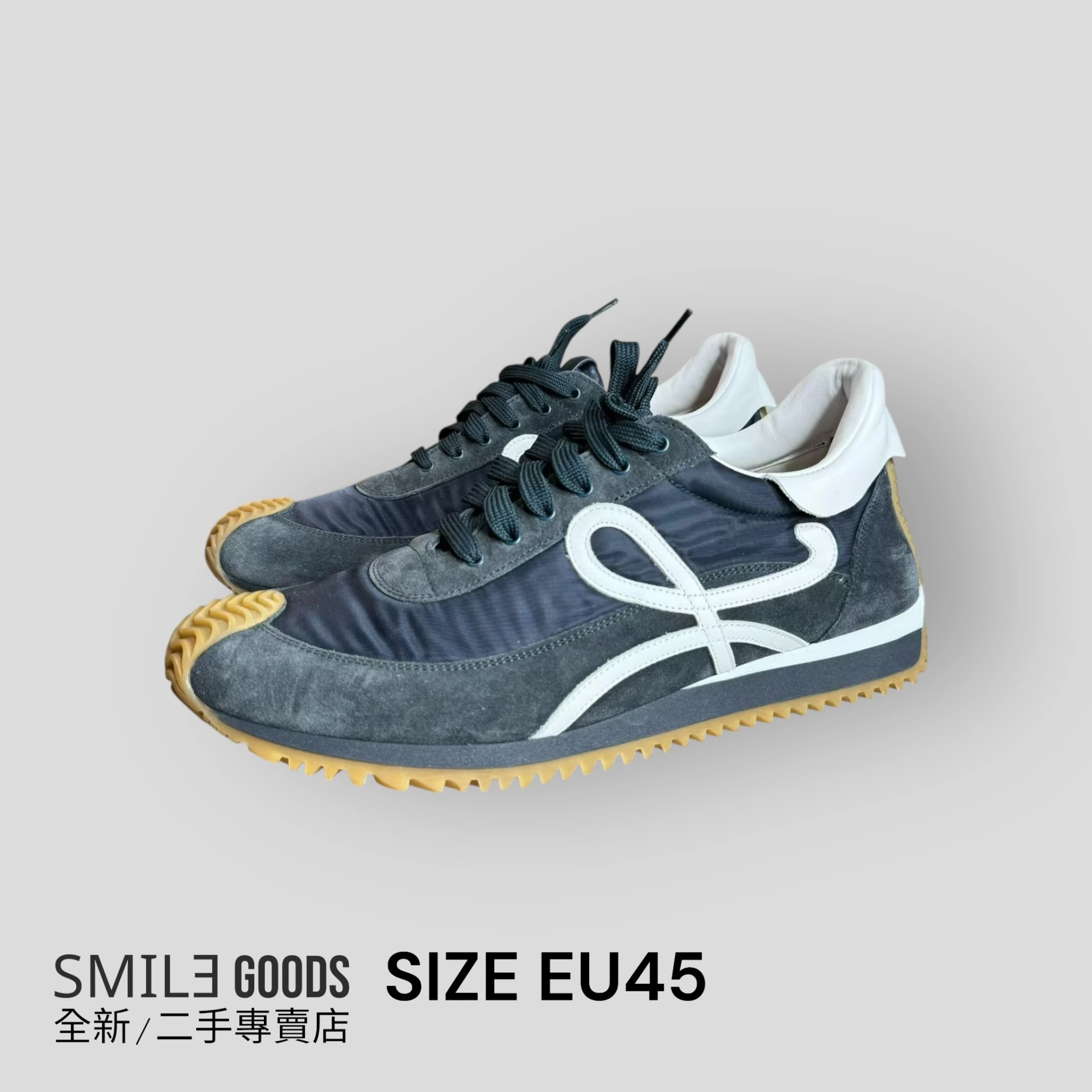[SMILE]LOEWE Flow Runner 德訓鞋