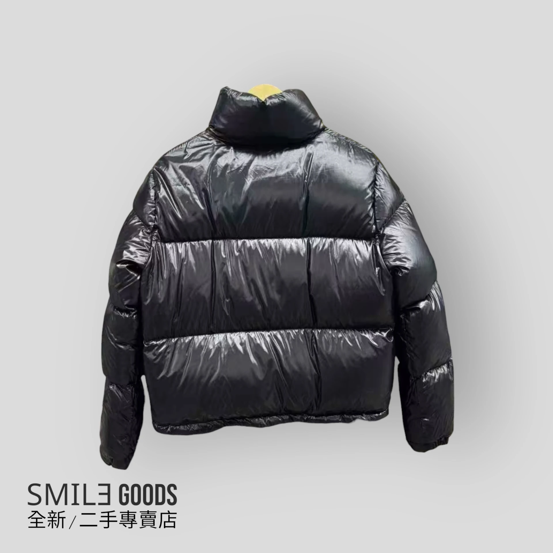 ［SMILE] Moncler純色立領拉鍊羽絨外套 女款