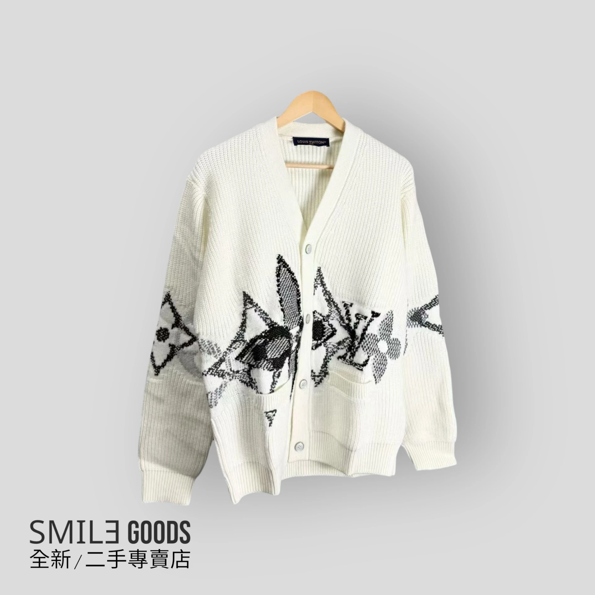 [SMILE] Louis Vuitton LV滑雪白色花卉羊毛開衫