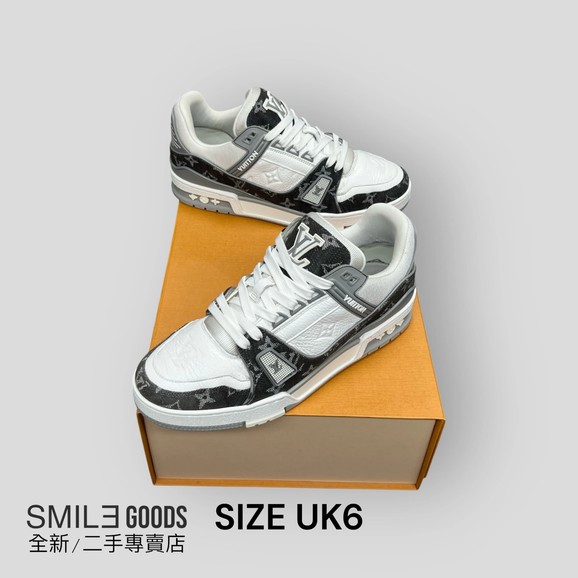 [SMILE] Louis Vuitton LV TRAINER 灰白牛仔