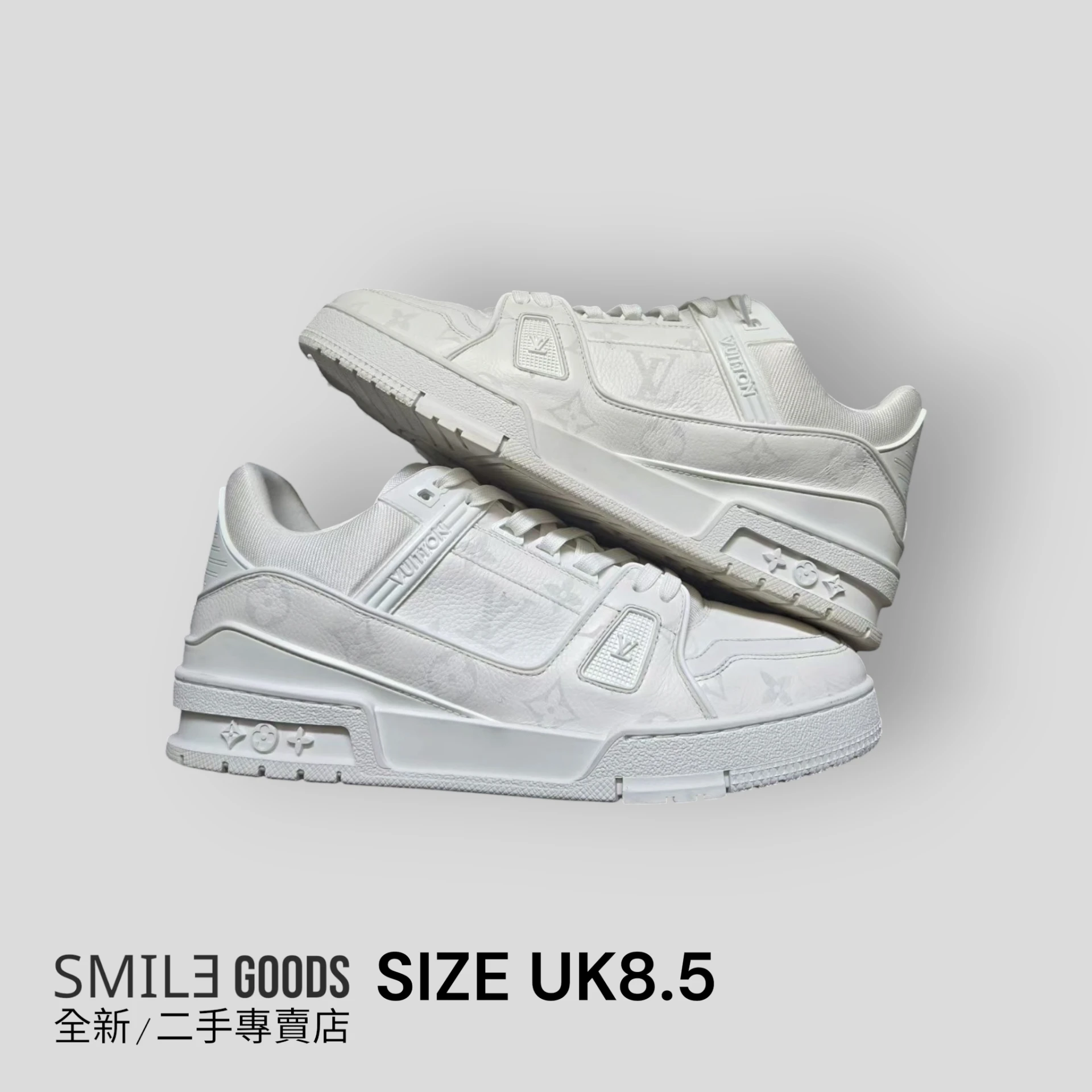 [SMILE] LOUIS VUITTON LV TRAINER 純白滿logo老花