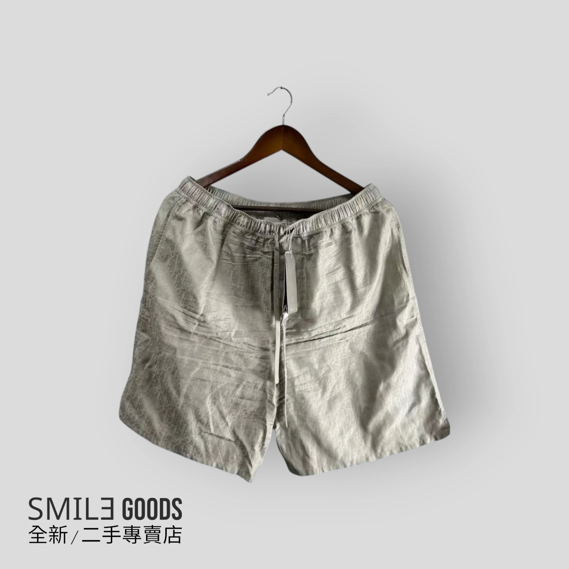 [SMILE]Dior灰色滿logo 真絲短褲