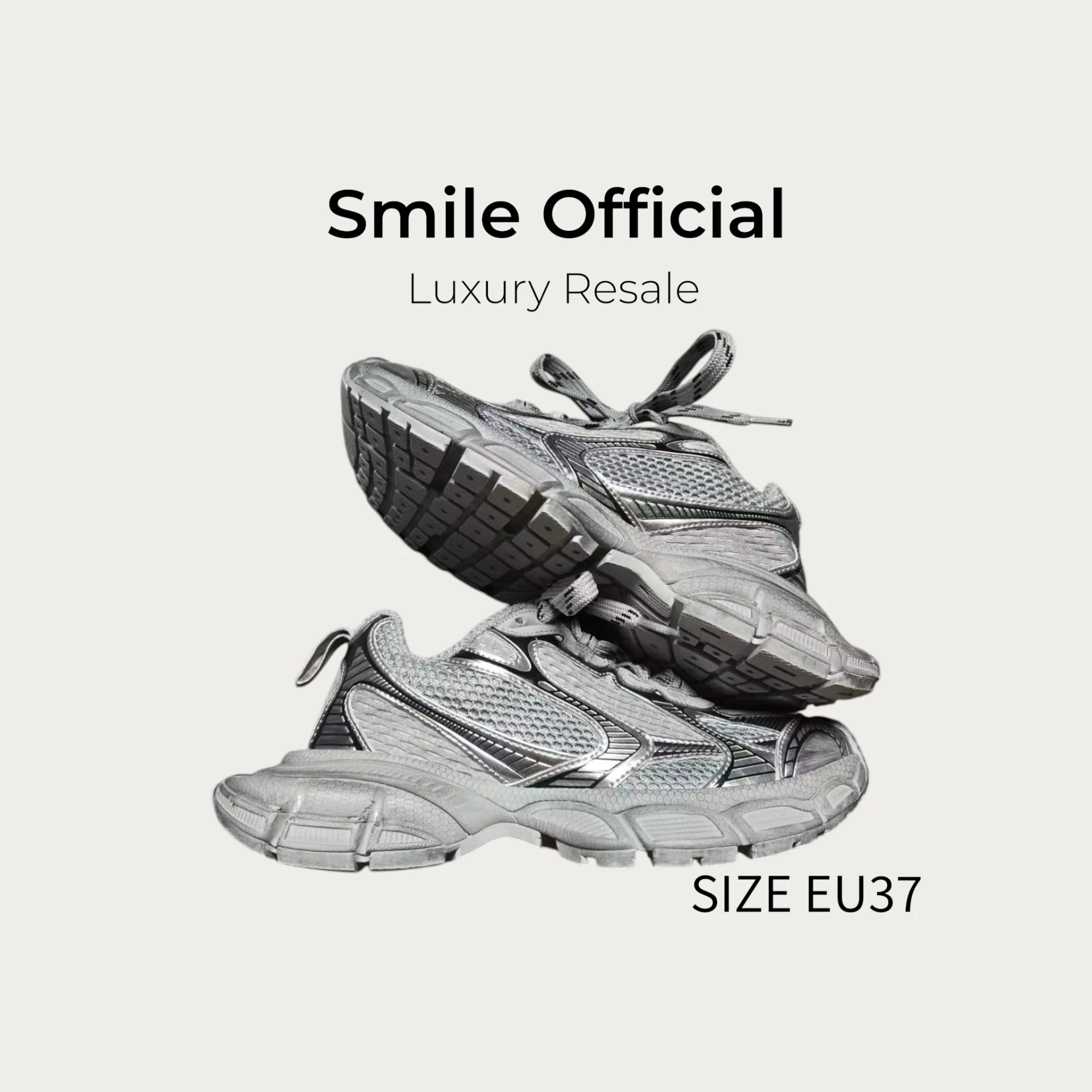 [SMILE] 巴黎世家BALENCIAGA 3XL 銀灰色